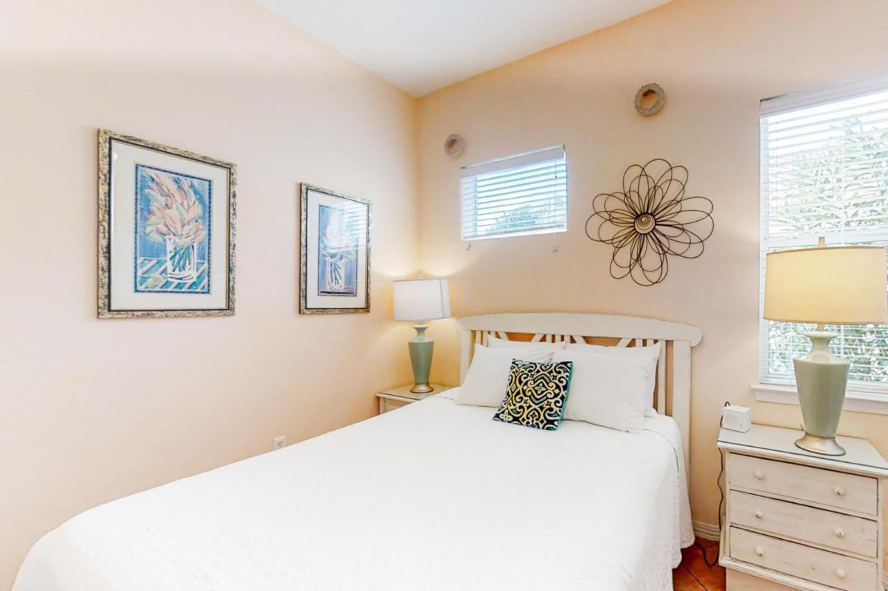 TOPS'L Sunny Days Destin Bagian luar foto
